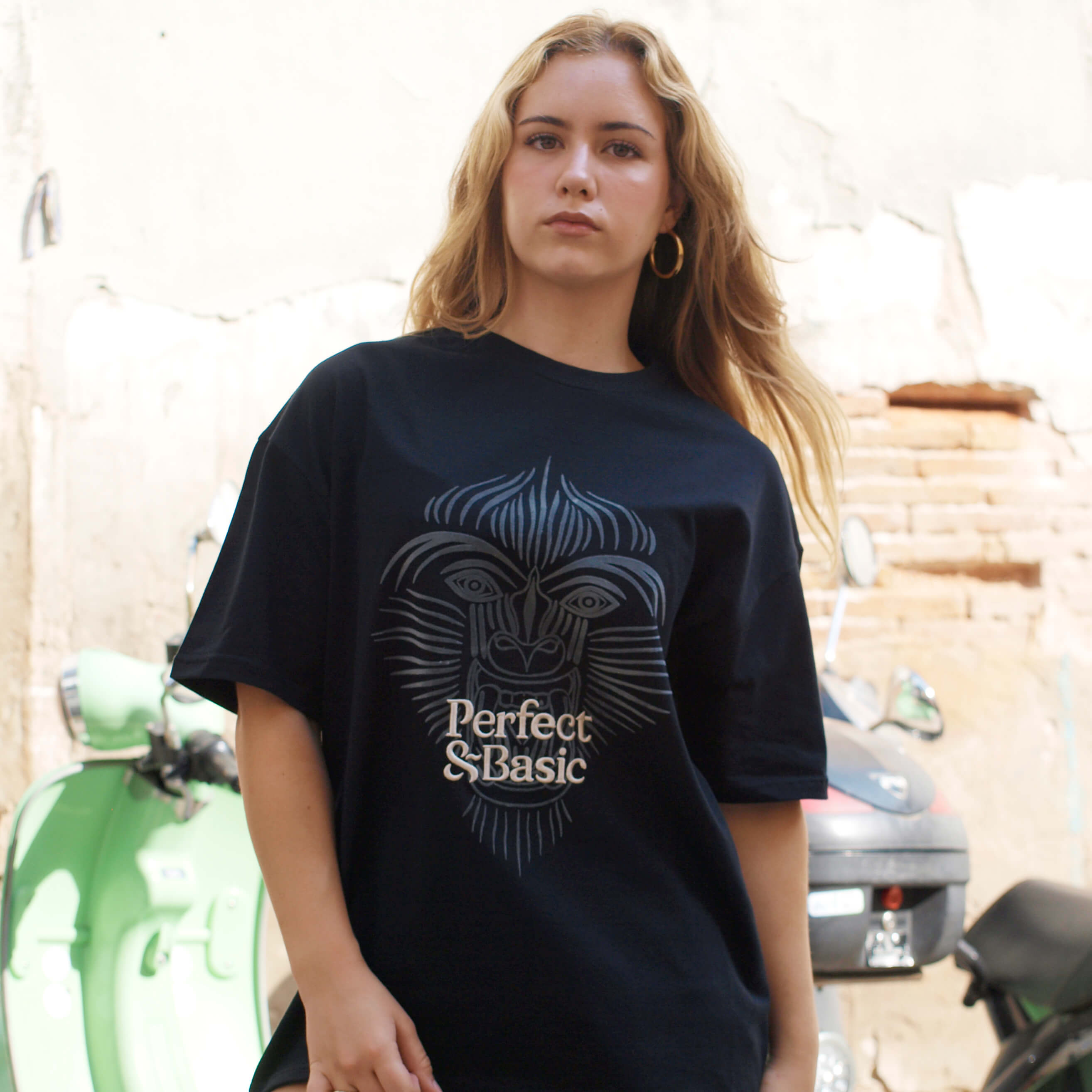 Camiseta Oversize Unisex – “Mandrillus sphinx”