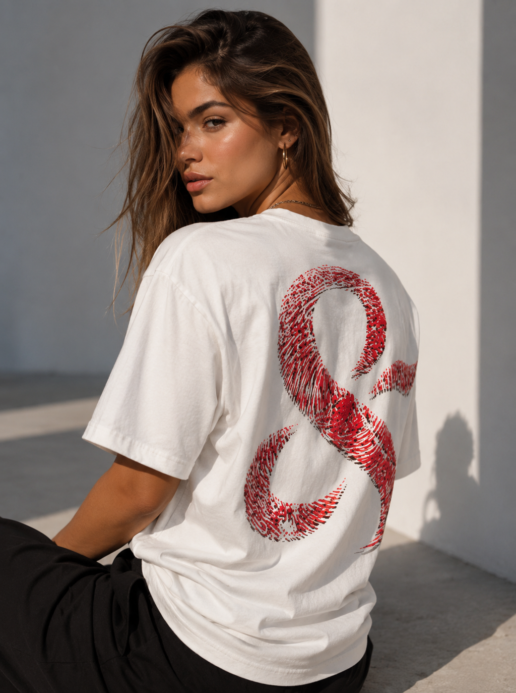 Camiseta Oversize Unisex – White Ampersand